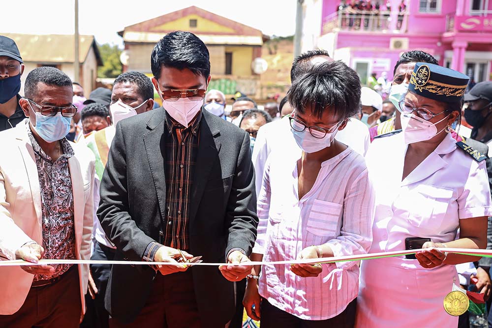 Ambatondrazaka : Le Président Andry Rajoelina concrétise ses Velirano