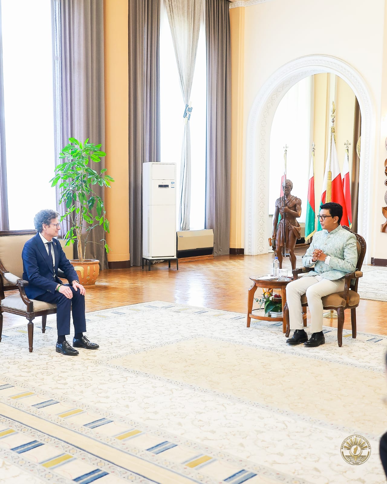 Présentation des Lettres de Créance du nouvel Ambassadeur de Suisse à  Madagascar 